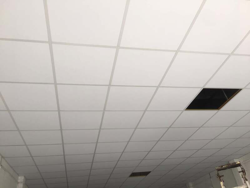 Thi công trần thạch cao thả 60x60